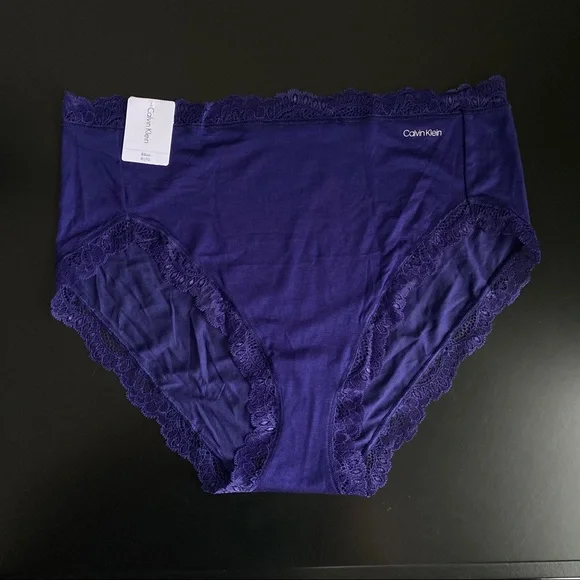 🌱 Calvin Klein Scallop Lace Trim High Waist Bikini In Purple Fuss - Picture 2 of 5